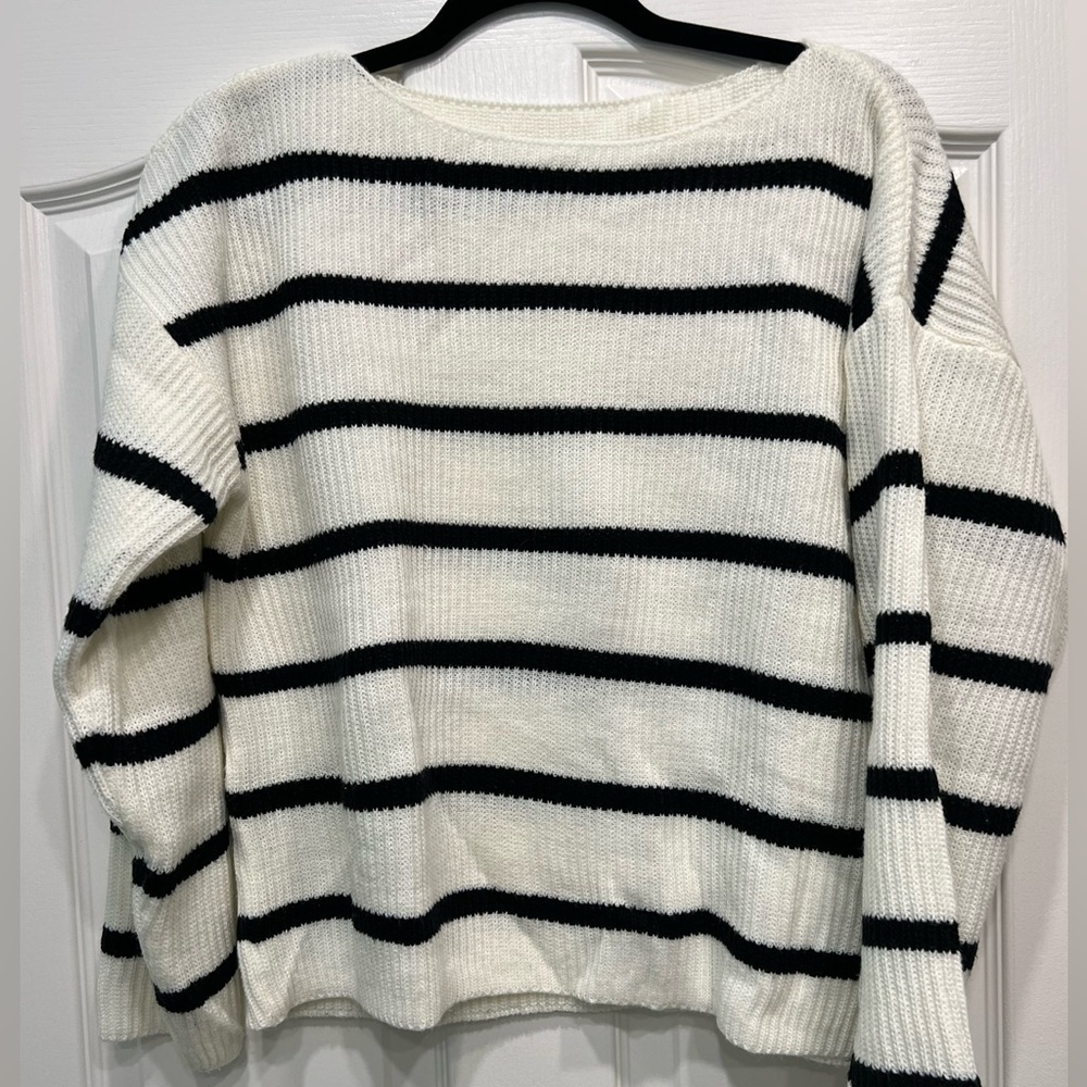 Boatneck Sweater 💎